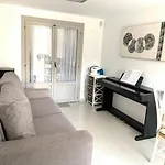 Semesterbostad Casa Milana
